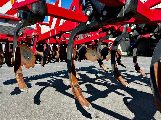 Déchaumeur à dents Horsch TERRANO 3 FX