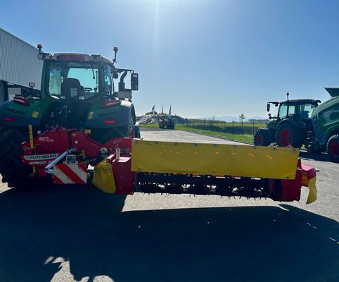 Faucheuse conditionneuse Pöttinger NOVACAT 302 ED