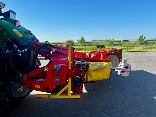 Faucheuse conditionneuse Pöttinger NOVACAT 302 ED