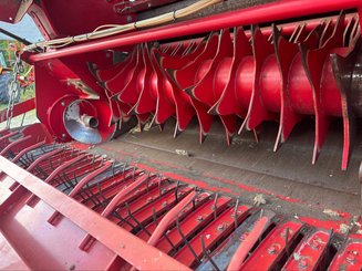 Presse à balles rondes Lely RP502 - 10
