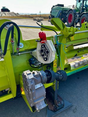 Bec cueilleur maïs Claas CORIO 680