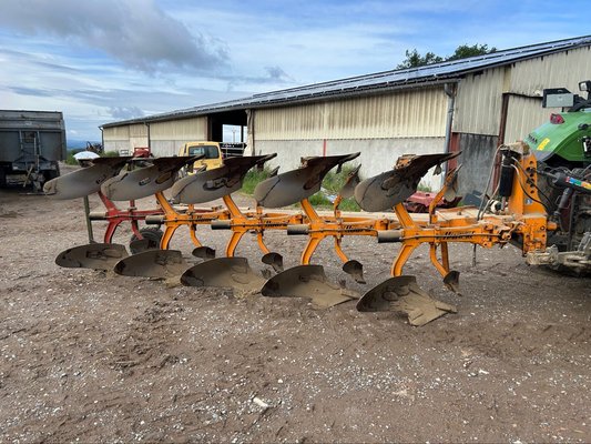 Charrue Huard 570 SUPER
