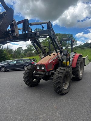 Tracteur agricole Massey Ferguson MF 5425