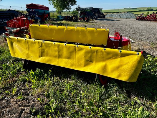 Faucheuse conditionneuse Pöttinger NOVACAT 302 ED