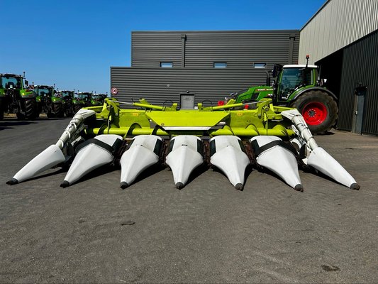 Bec cueilleur maïs Claas CORIO 680