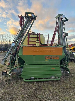 Distributeur d'engrais Amazone Jet 1200