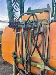 Pulvérisateur porté Amazone UF 1200 - 5