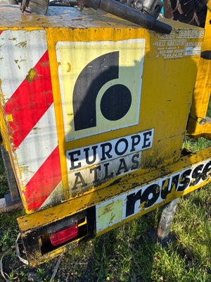 Épareuse Rousseau EUROPE ATLAS