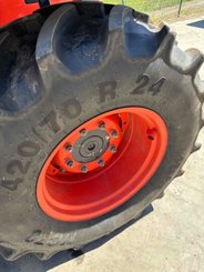 Tracteur agricole Kubota M6-122 - 13
